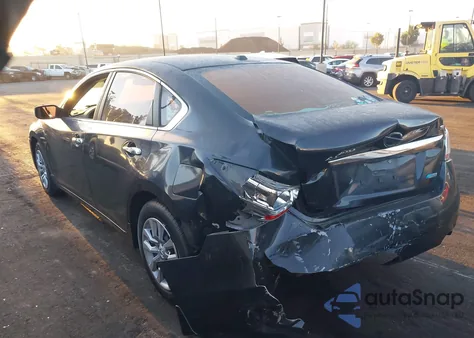 2014 Nissan Altima 2.5 S z USA, uszkodzony, nr VIN 1N4AL3AP5EN368599